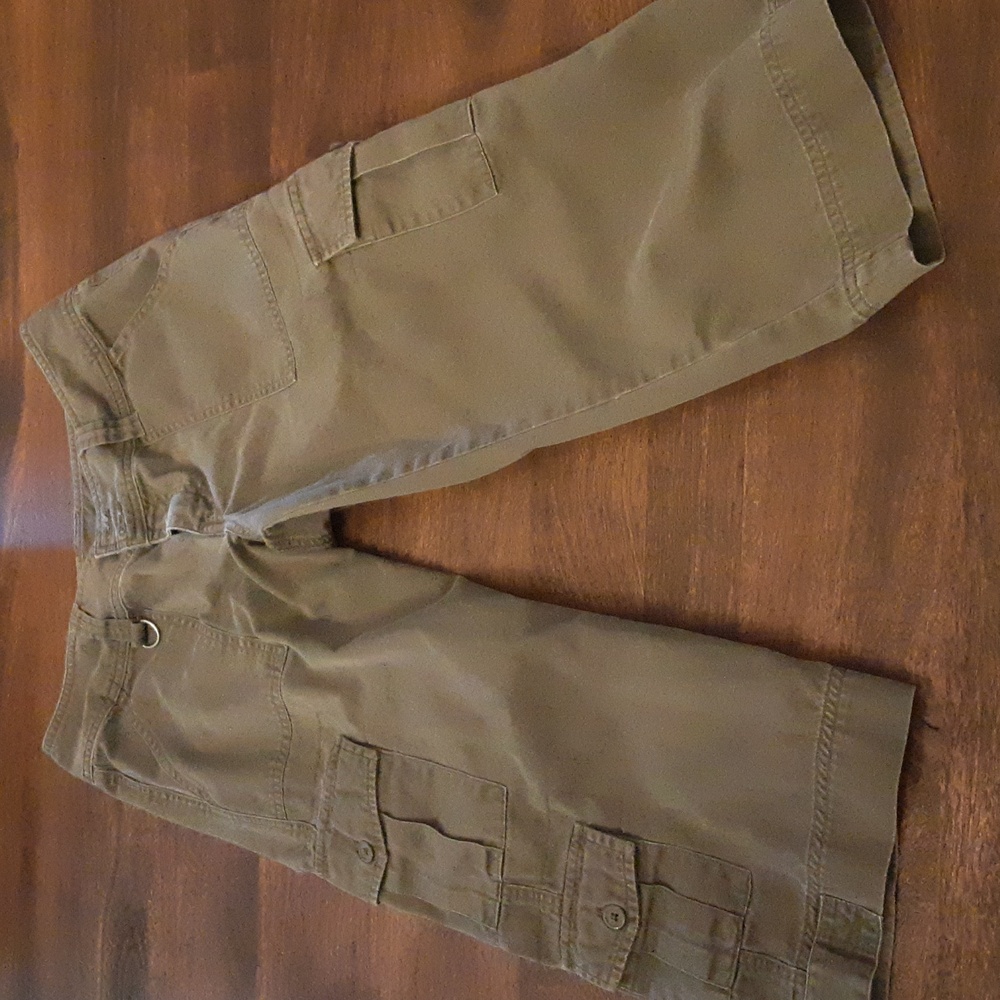 OP Military/Olive Green Cargo Capri Pant
